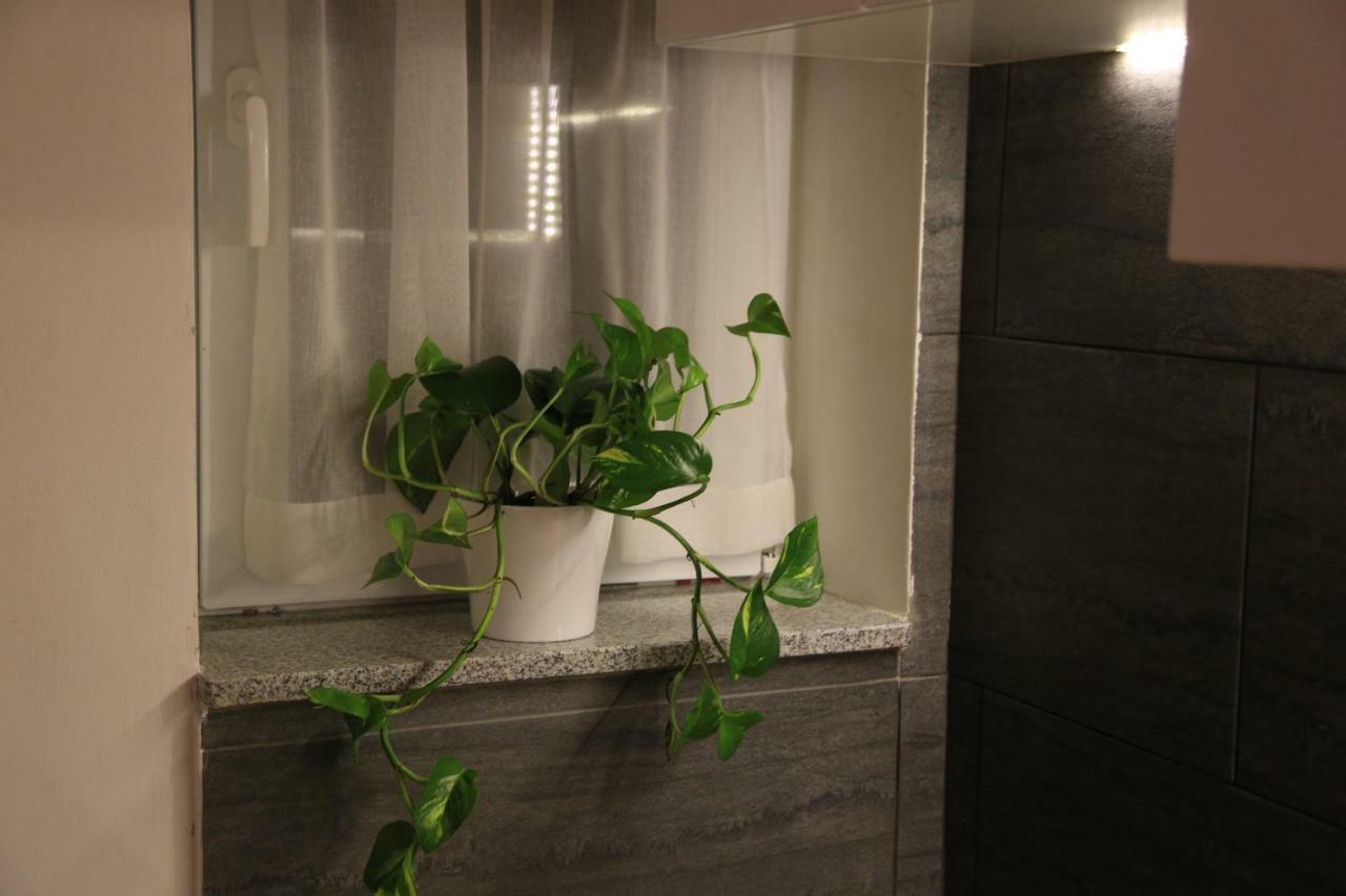 Booking Zadar Villa Franov With Pool, 10 Min From The Old Town Of Zadar Ngoại thất bức ảnh